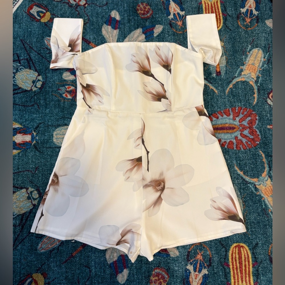 L'ATISTE Cream Floral Off the Shoulder Romper